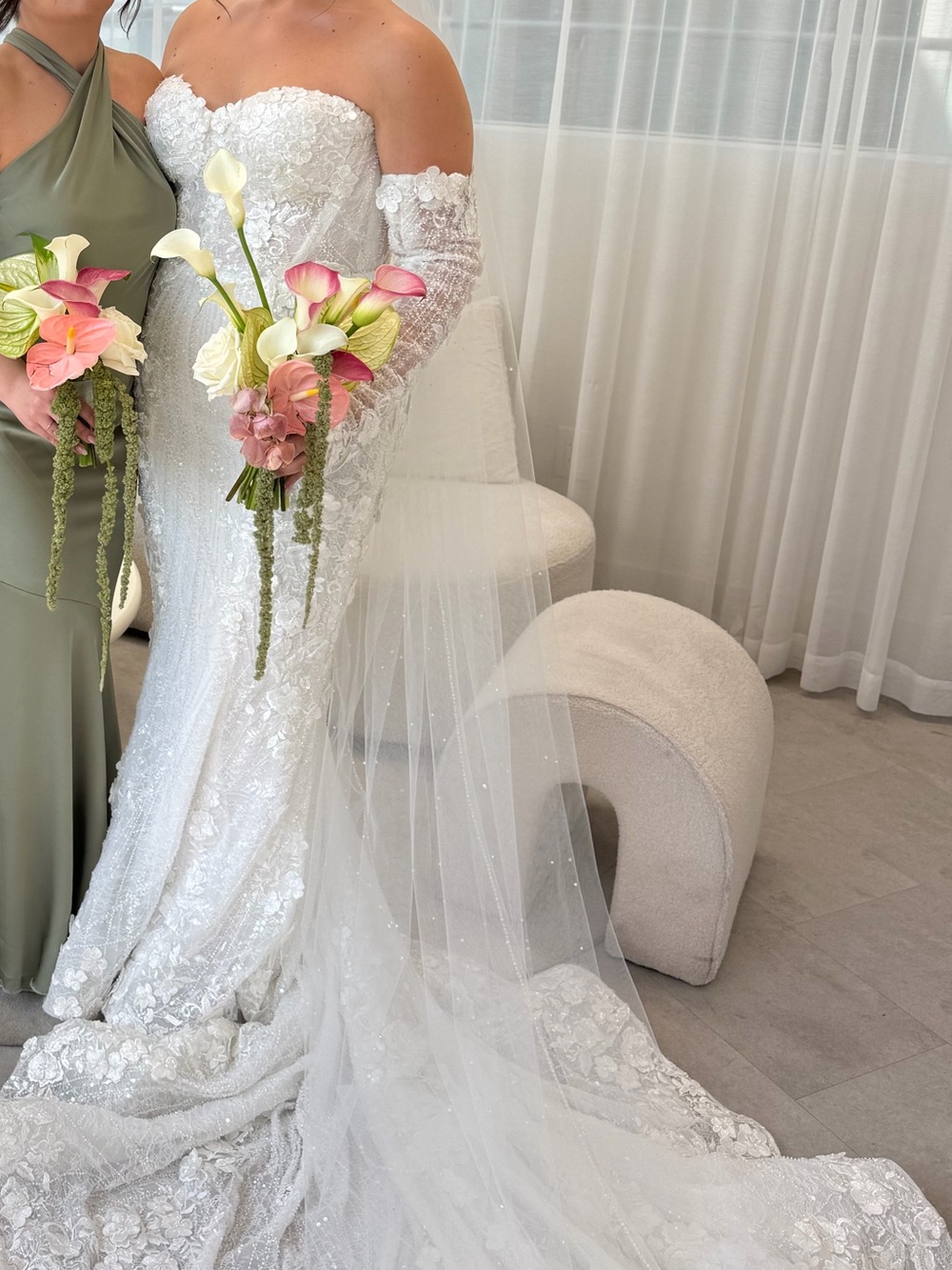 Wedding Dress, Blanche Bridal Keira Wedding Dress- Size AU 20